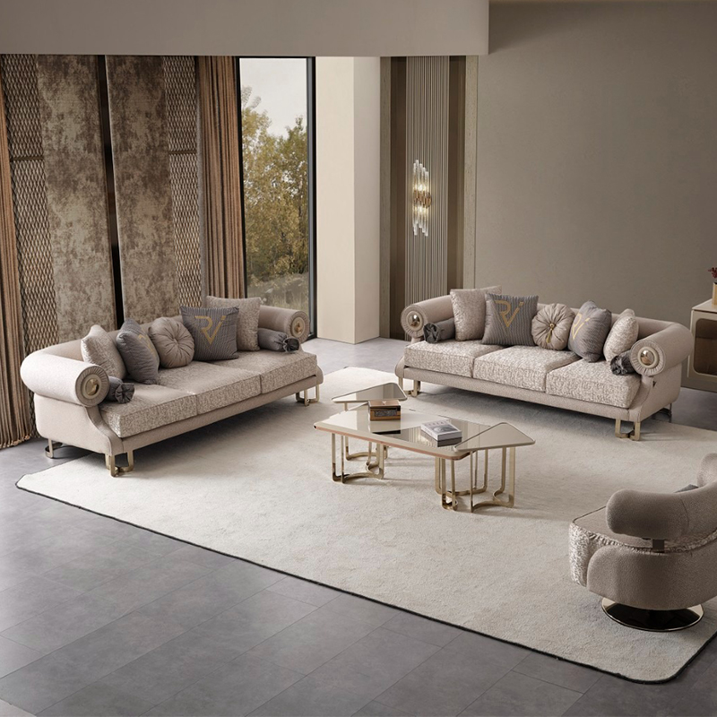 Gucci sofa set (4) Gucci sofa set (4)