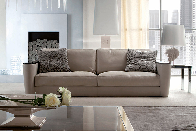 Luxury Living Style Giorgio Collection Daydream Luxury Italian Leather Sofa 