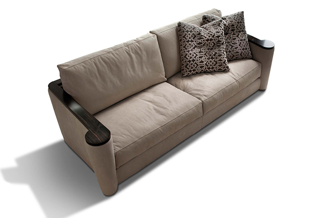 Luxury Living Style Giorgio Collection Daydream Luxury Italian Leather Sofa 