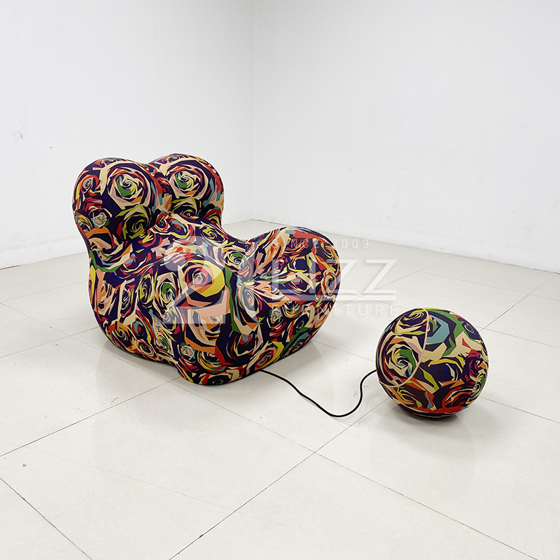 Fendi Furniture Mum's Hug Sofa Sillón De Compresión Con Otomana Compression Sofa